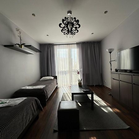 Apartament Sandra キェルツェ エクステリア 写真