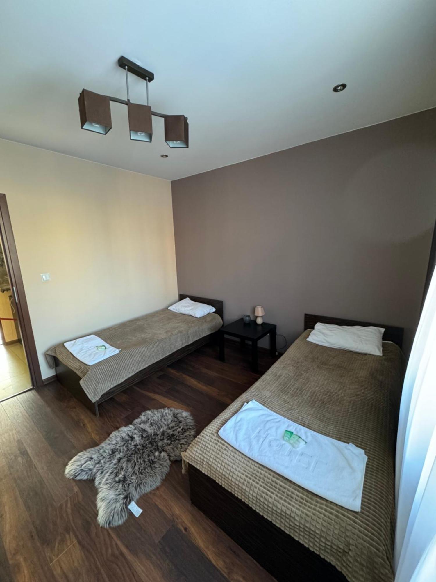Apartament Sandra キェルツェ エクステリア 写真