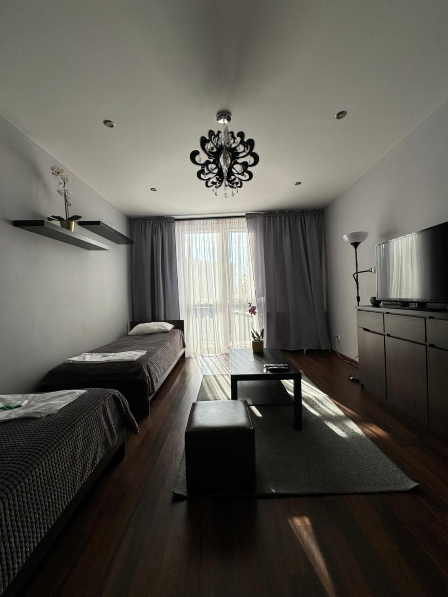 Apartament Sandra キェルツェ エクステリア 写真